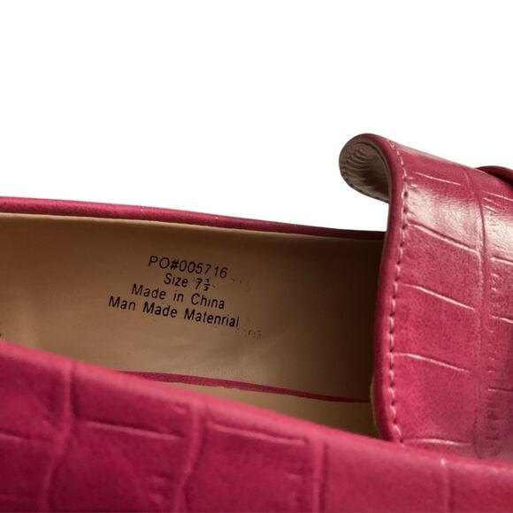 Journee Collection Celina Womens Pink Square Closed Toe Kitten Heel Pumps Sz 7.5 - Picture 15 of 15